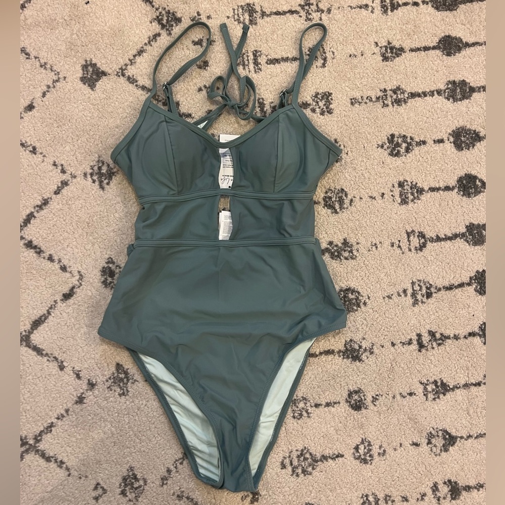 NWT Cupshe Green One-Piece Swimsuit